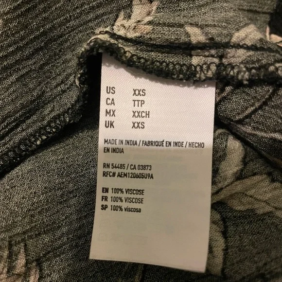 American Eagle Outfitters XXS EUC - Picture 7 of 9